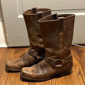 Frye Vintage Brown Leather Boots